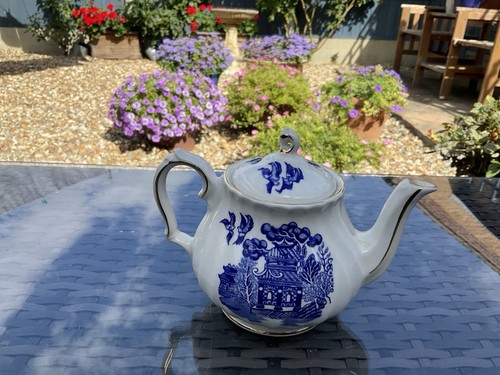 Sadler willow patten - willow, teapot