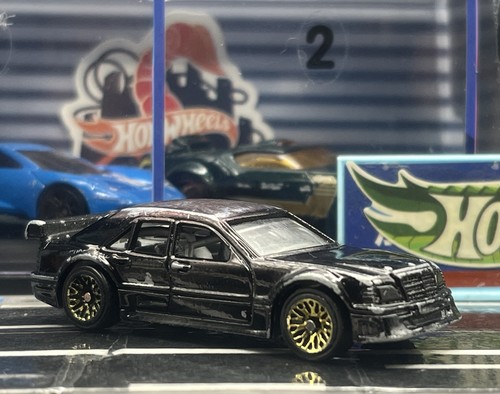 Hot wheels mercedes - hot,