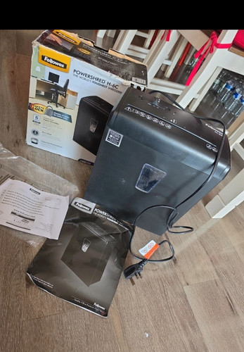 Fellowes powershred 6c - fellowes,