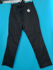 BNWT Elite 2 Plain Black