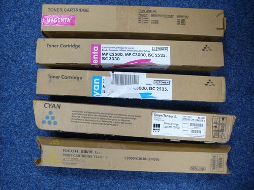 Ricoh toners mpc3000 - , x