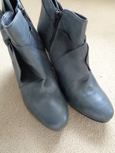 Jane shilton brand new grey - shilton,