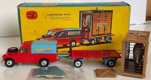 Corgi gs19 chipperfields land - corgi,