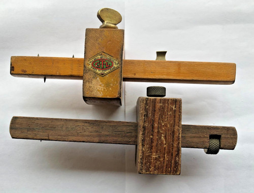 Two vintage mortise gauges - ,