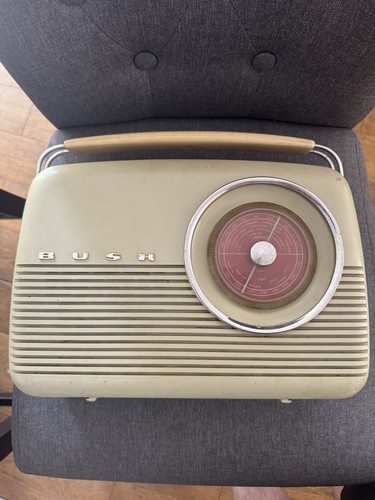 Vintage original bush radio - original,