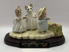Beswick Ware Beatrix Potter Mittens, Tom Kitten & Moppet Tableau Plinth and Box