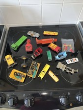 Diecast body parts and tyres - diecast,
