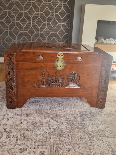 Very large vintage chinese - large,