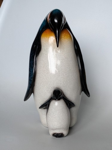 Aynsley animal planet penguin - animal,