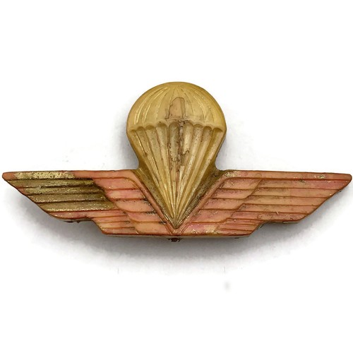 Ww2 italian parachute jump - italian,