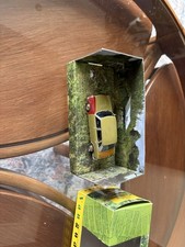 Vanguards 1:43 Austin 1800