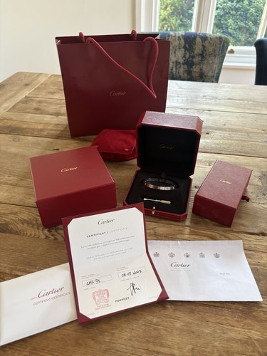 Cartier love bracelet - cartier,