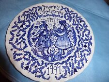 Beautiful Royal Crownford 1997 merry christmas plate