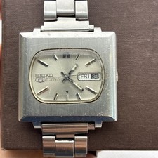 VINTAGE SEIKO 5 AUTOMATIC 21j TV DIAL WRISTWATCH - 6119-5400 “water Proof”