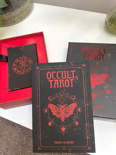 Travis mchenry occult tarot - mchenry,