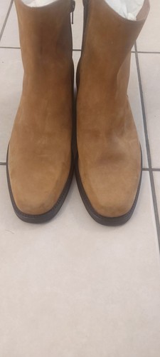 Russell bromley brown - russell, &