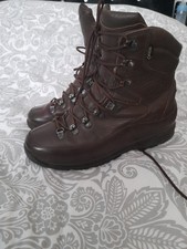 Iturri Wet Cold Boots 9M army/cadets 