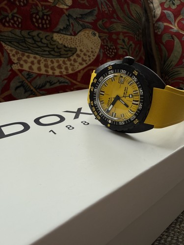 Doxa sub 300 - doxa, carbon