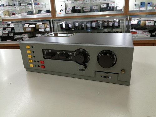 Quad preamplifier stereo - quad,