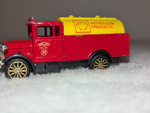 Corgi morris truck - morris,