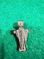 14k gold pendant  Cross.