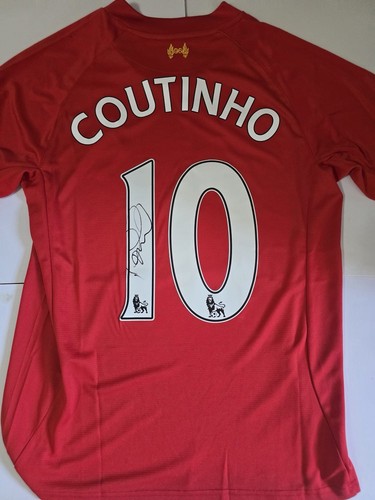 Phillipe coutinho signed - phillipe,