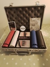USED Poker Set - Texas Hold Em