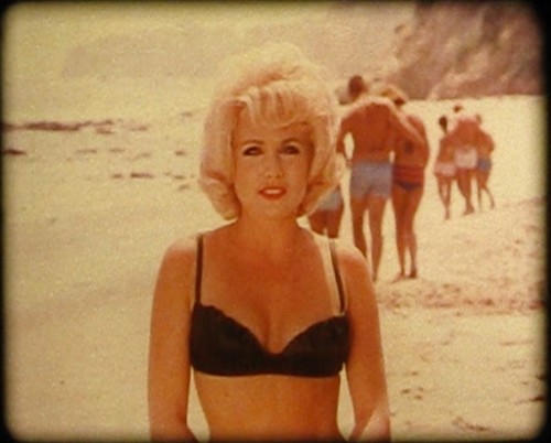January jones that old - old, gang