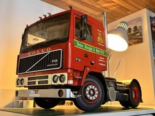 Pocher Volvo F12 Turbo 1/8