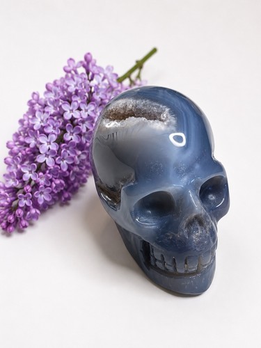 Blue agate geode crystal - blue,