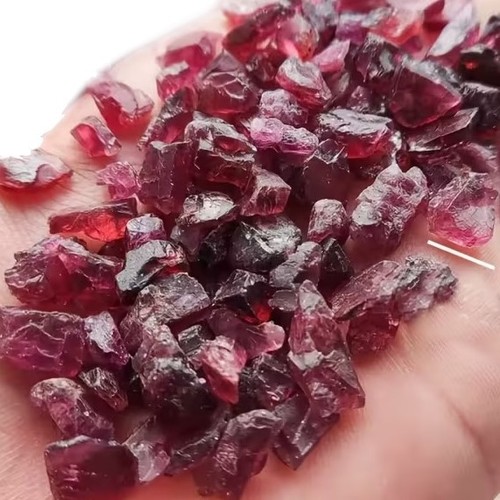 10pcs natural raw red - raw, garnet