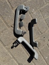 Renault Clio MK2 Interior Grab