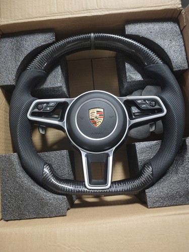 Porsche steering wheel - steering,