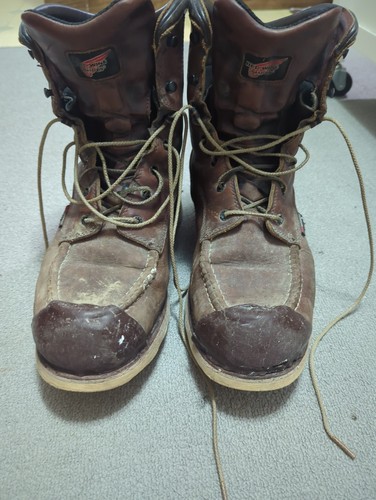 Red wing traction tread - red, style