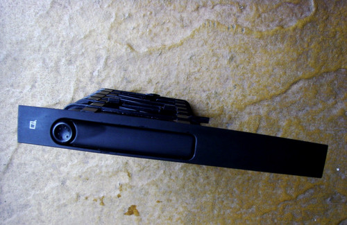 Saab front dash cup - front,