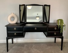 Stag Minstrel Dressing Table