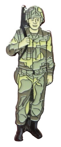 Army soldier pin - soldier, armed