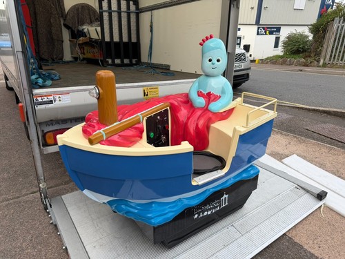 Iggle piggle kiddie ride - kiddie,