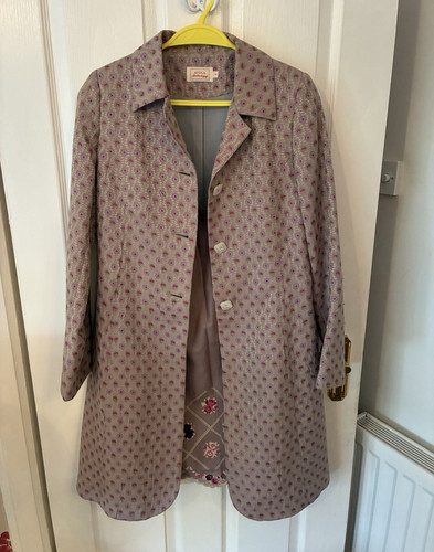 Avoca floral mid length button - avoca,