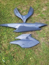 Suzuki Burgman An400 Lh Side Panels Scratchs Only Need Paint.all Brackets Good.