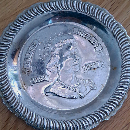 Queen elizabeth silver - ii,