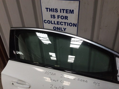 Vauxhall astra door - os,