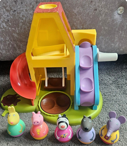 Peppa pig wind and wobble - pig,