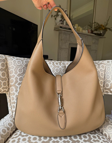 Gucci beige pebbled leather - gucci,