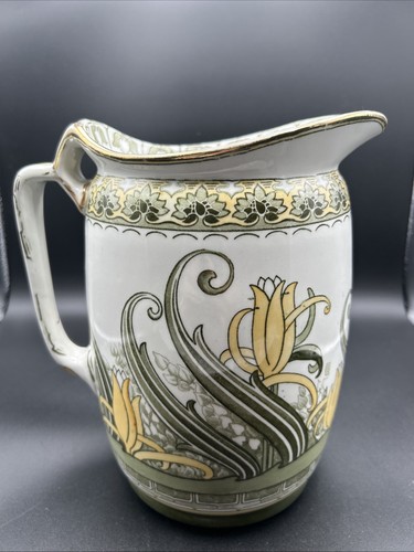 Vintage royal doulton - royal, lily