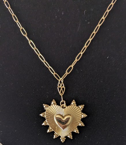 Bella jack heart surrounded - jack,
