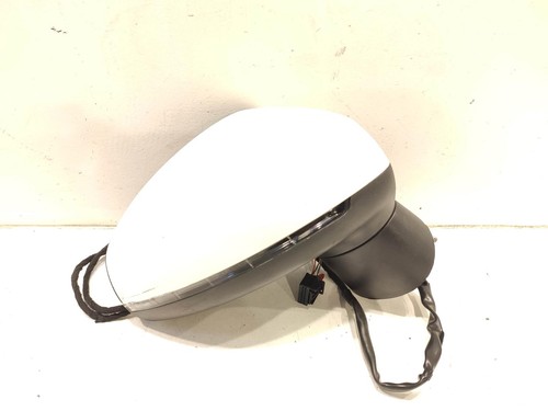 8x2857410r9b9 right rearview - right,
