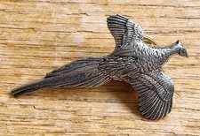 A R BROWN PEWTER FLYING PHEASANT GAME BIRD PIN BADGE BROOCH