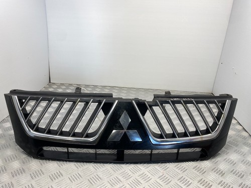 2006 mitsubishi l200 front - mitsubishi,