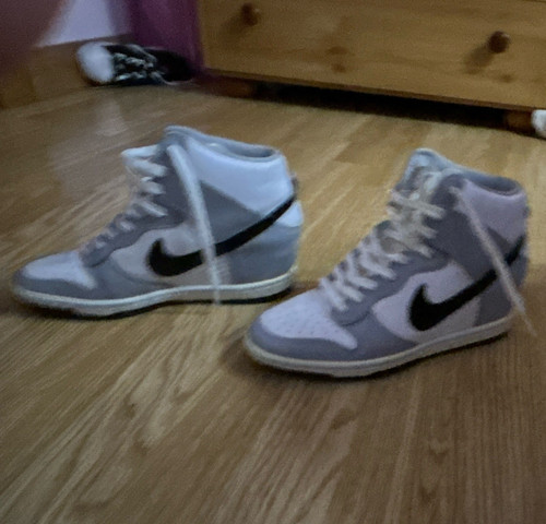 Nike sky high wedge sneakers